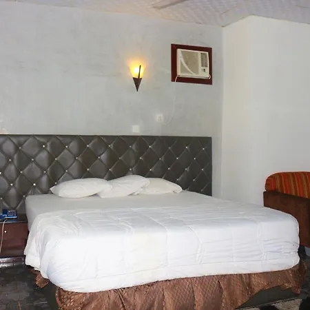 Hotel Gem Grand 3*